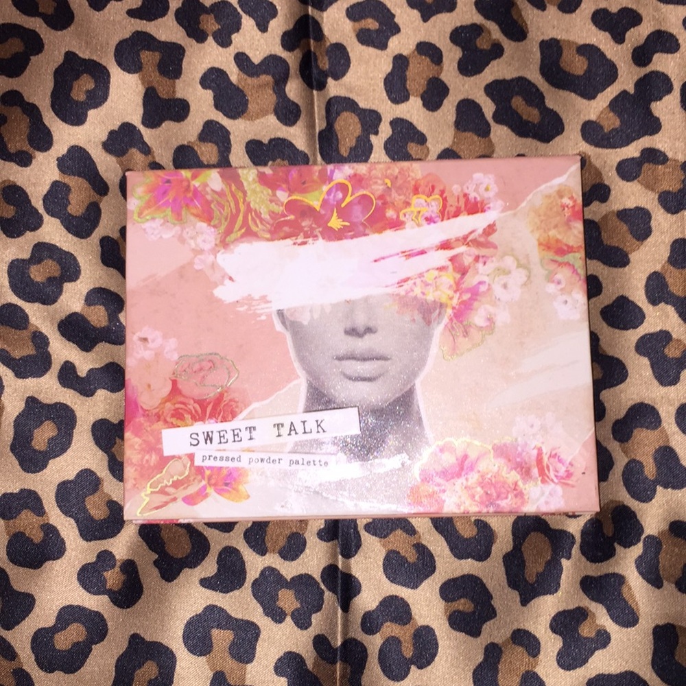COPY - Colourpop Sweet Talk Palette